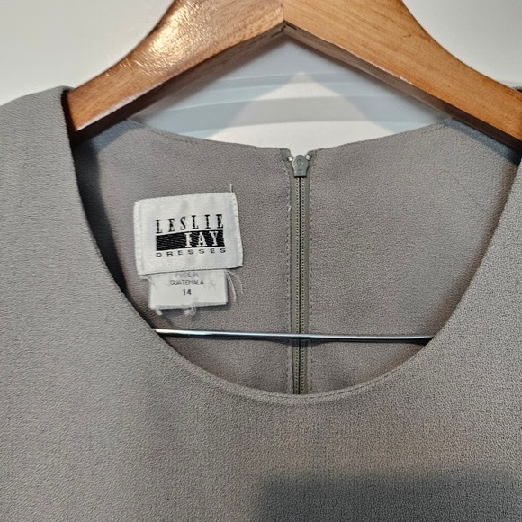 Leslie Fay 90s Dress Womens Size 14 Green Sheath Neutral Short Sleeve Modest - Picture 4 of 11